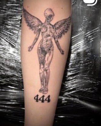 Cherub angel with the numerals 444